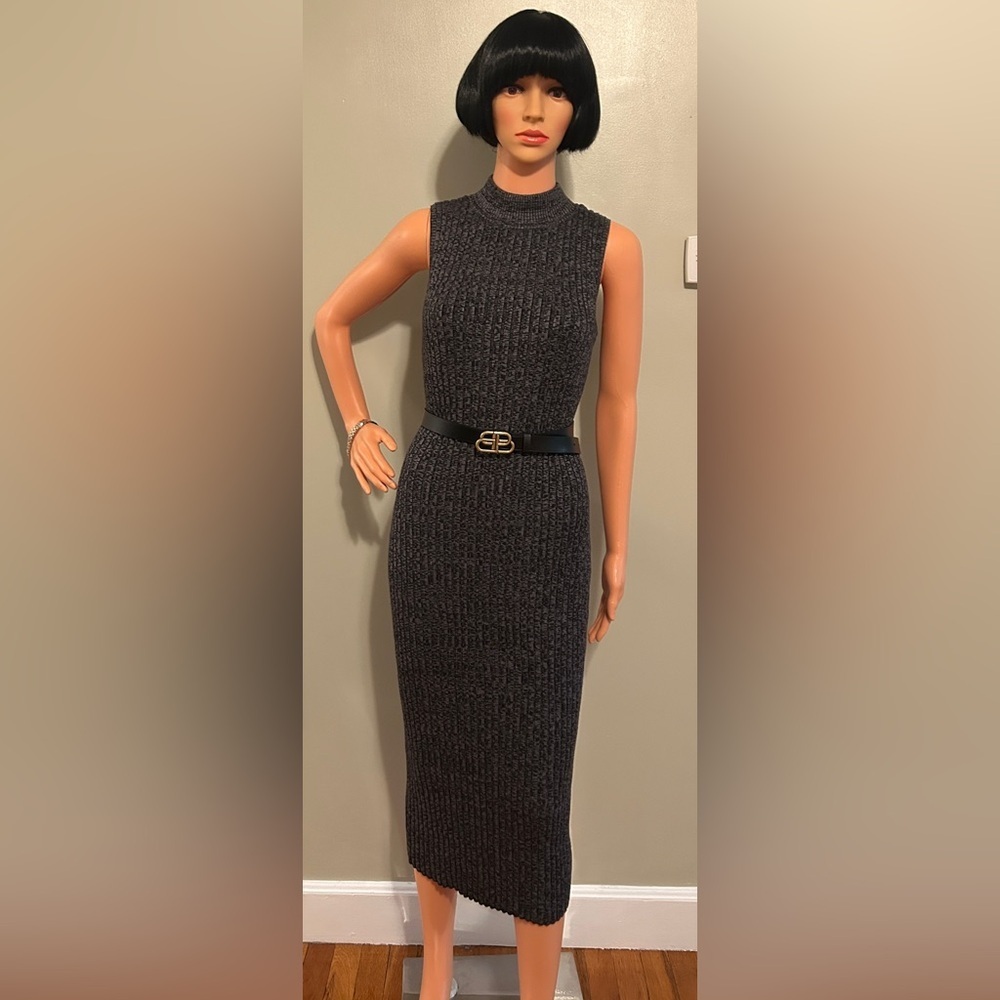 Elegant Black Textured Women's Dress - Picture 5 of 11